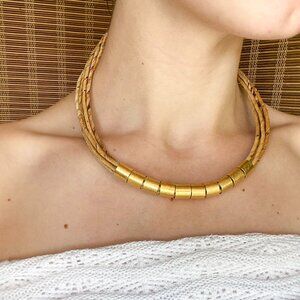 🍂 Gold and Tan Brazilian Natural Fiber & Metal Round Necklace